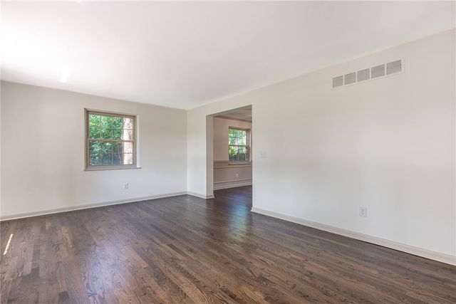 5001 Polen Drive, Kettering, OH 45440