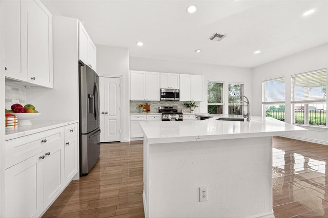 7402 Heron Lakes Drive, Houston, TX 77064