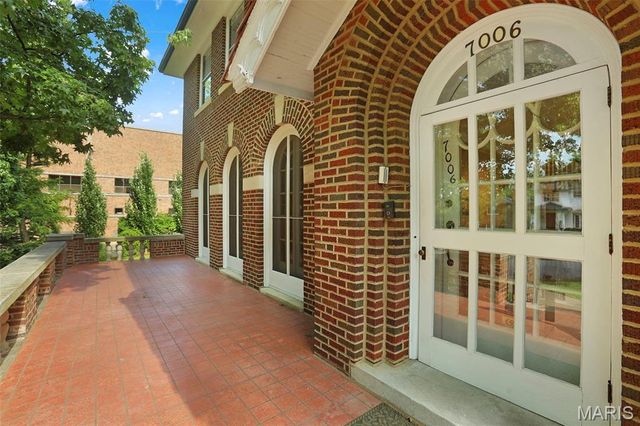 7006 Maryland Avenue, University City, MO 63130