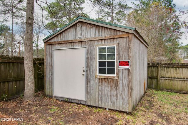 91 Forest Avenue, Ridgeland, SC 29936