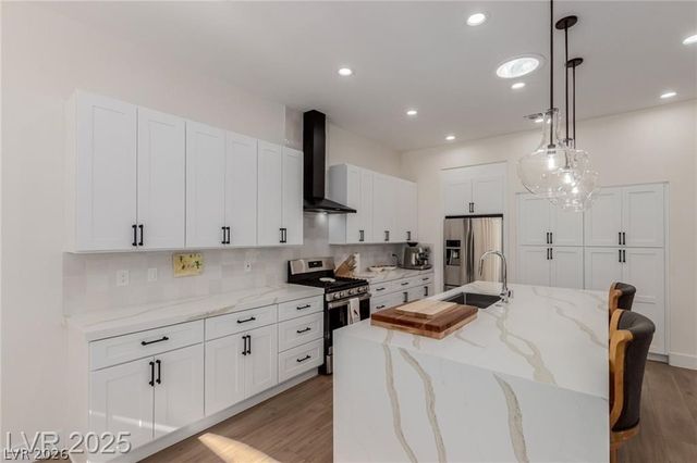 2824 Faiss Drive, Las Vegas, NV 89134