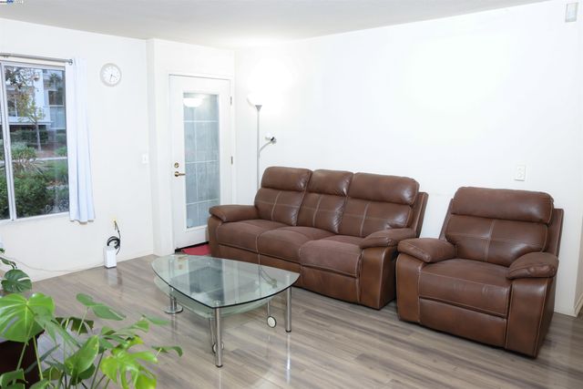 839 Printempo Pl, San Jose, CA 95134