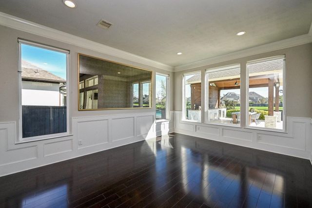 34 Jaden Oaks Place, Tomball, TX 77375