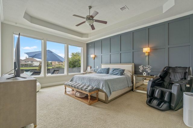 34 Jaden Oaks Place, Tomball, TX 77375