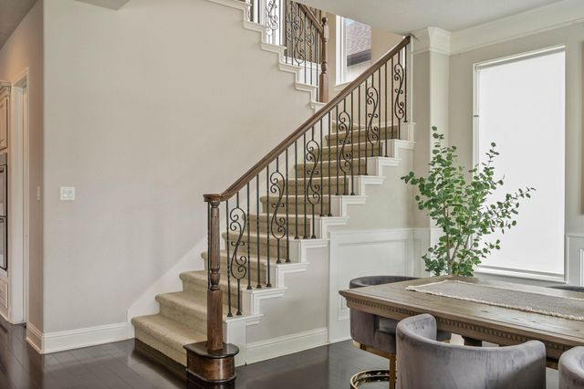 34 Jaden Oaks Place, Tomball, TX 77375