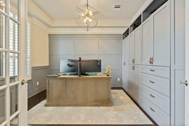 34 Jaden Oaks Place, Tomball, TX 77375