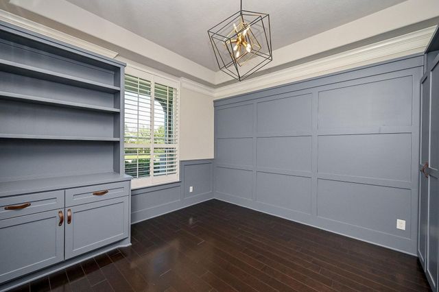 34 Jaden Oaks Place, Tomball, TX 77375