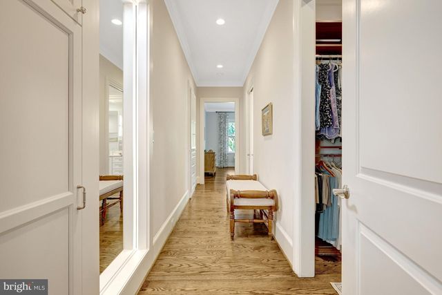 6514 FAIRLAWN DR, Mclean, VA 22101