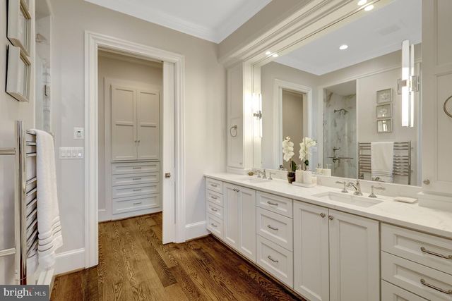6514 FAIRLAWN DR, Mclean, VA 22101