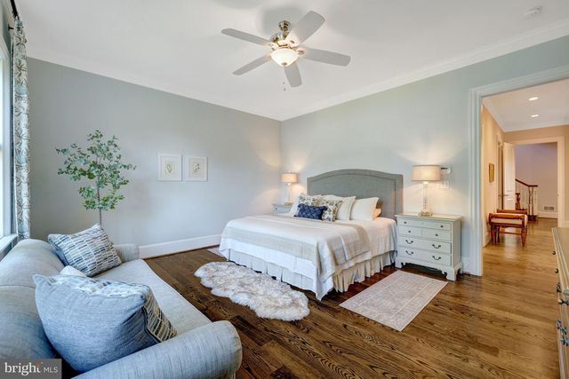 6514 FAIRLAWN DR, Mclean, VA 22101