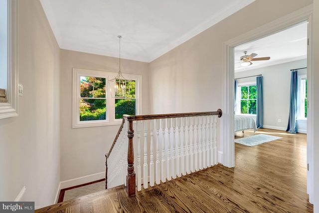 6514 FAIRLAWN DR, Mclean, VA 22101