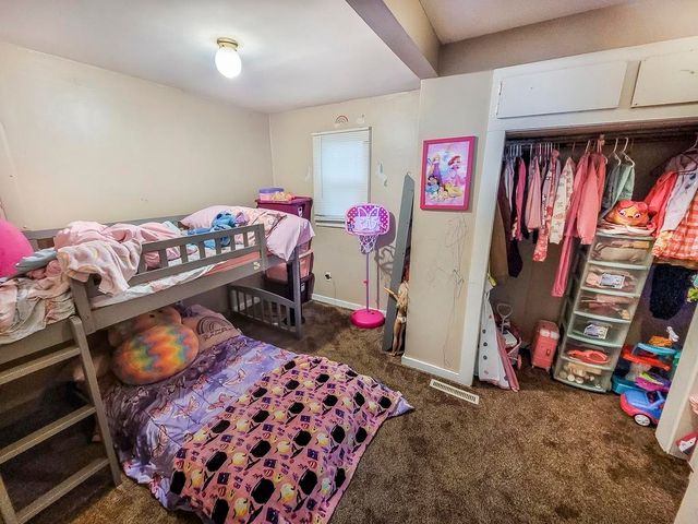 221 North Street, St Louis, MI 48880