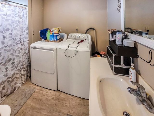 221 North Street, St Louis, MI 48880