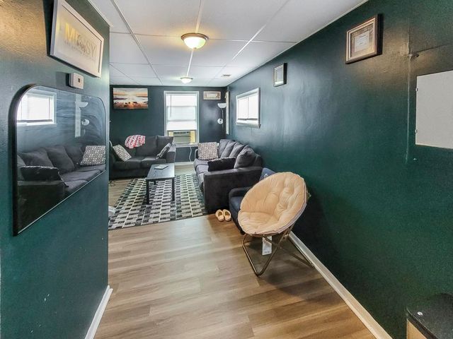 221 North Street, St Louis, MI 48880