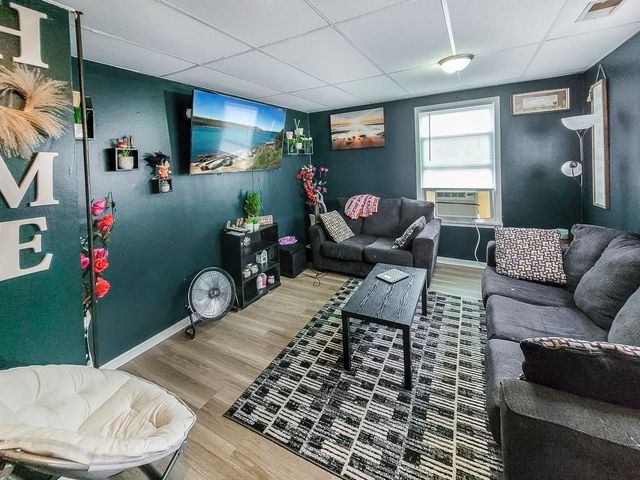 221 North Street, St Louis, MI 48880