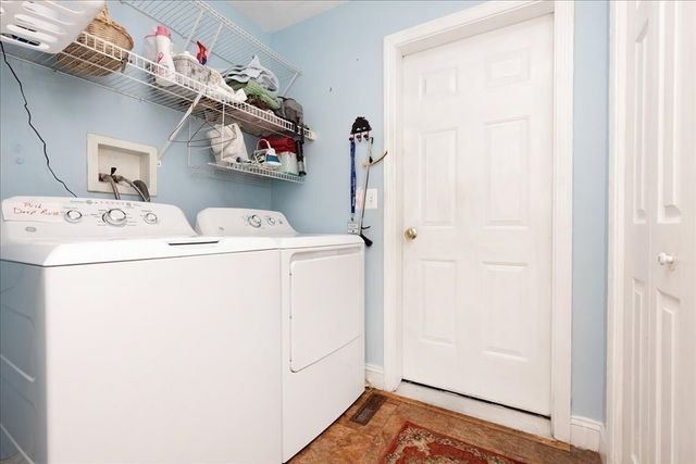 16 Dunlin Way, Portsmouth, NH 03801