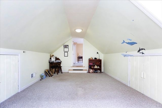 16 Dunlin Way, Portsmouth, NH 03801