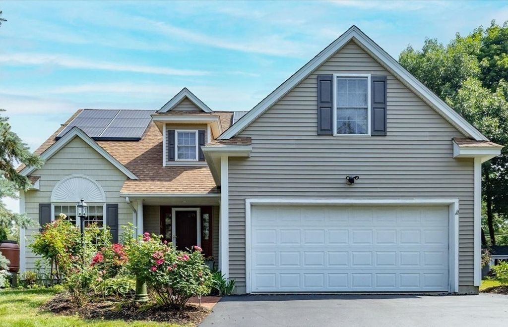 16 Dunlin Way, Portsmouth, NH 03801