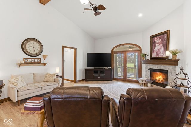 5317 Carnoustie Circle, Avon, IN 46123