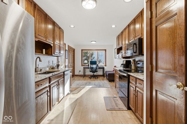 5317 Carnoustie Circle, Avon, IN 46123