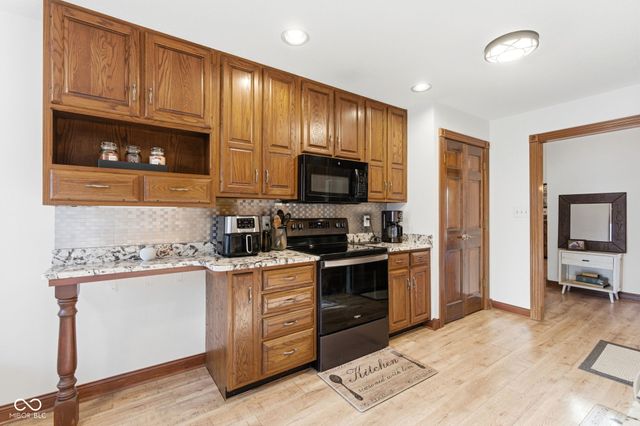 5317 Carnoustie Circle, Avon, IN 46123