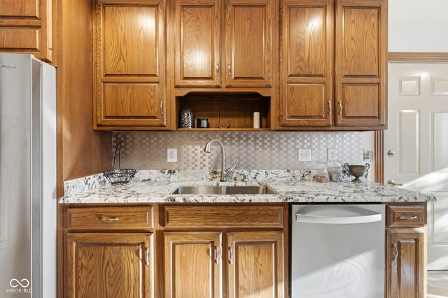 5317 Carnoustie Circle, Avon, IN 46123