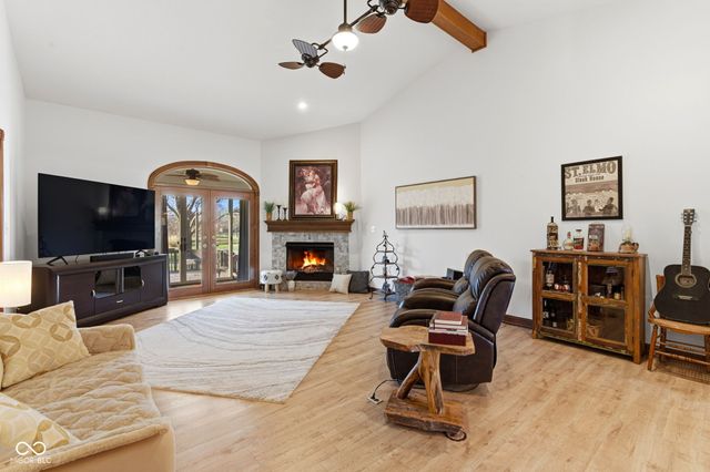 5317 Carnoustie Circle, Avon, IN 46123