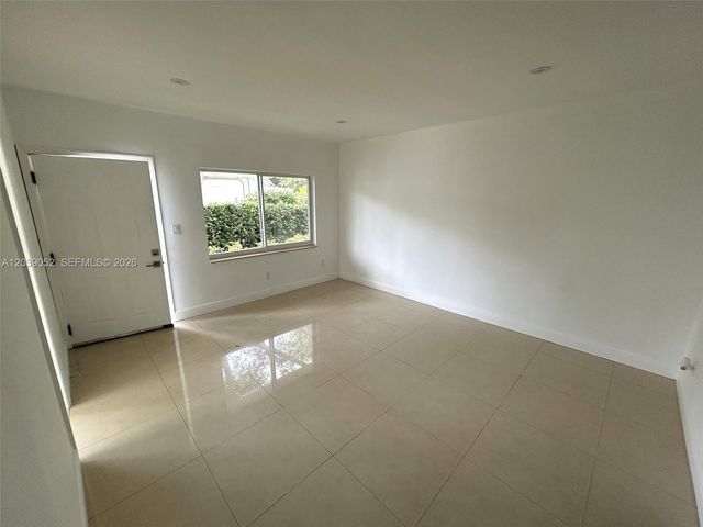 1530 NE 110th Ter FRONT, Miami, FL 33161