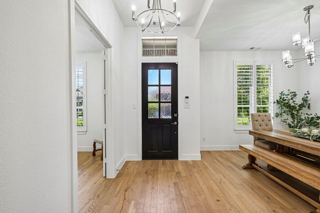1517 Cedar Berry Drive, Aubrey, TX 76227