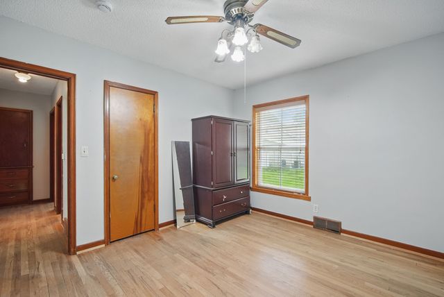 2620 Arnold Road, Des Moines, IA 50310