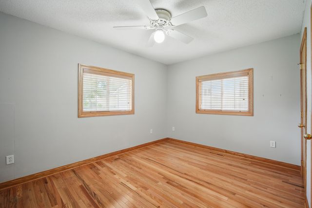 2620 Arnold Road, Des Moines, IA 50310