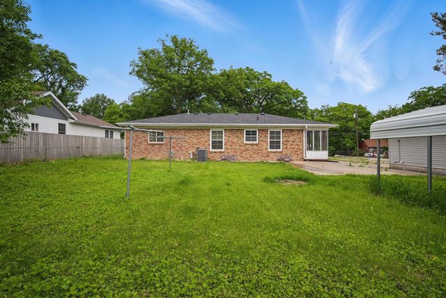 2620 Arnold Road, Des Moines, IA 50310