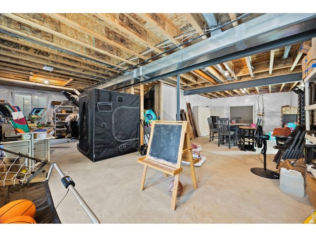 4372 Alderwood Dr, Johnstown, CO 80534