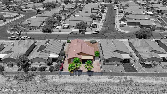7992 N Siskiyou Drive, Tucson, AZ 85743