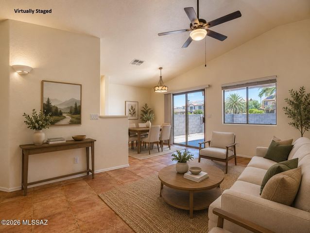 7992 N Siskiyou Drive, Tucson, AZ 85743
