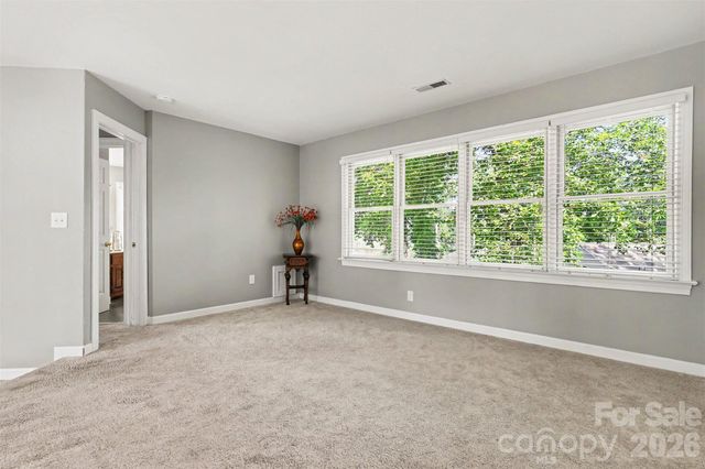 6620 Amos Smith Road, Charlotte, NC 28214