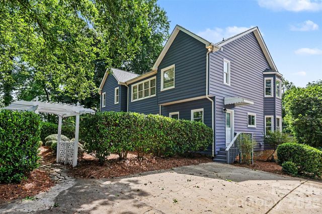 6620 Amos Smith Road, Charlotte, NC 28214