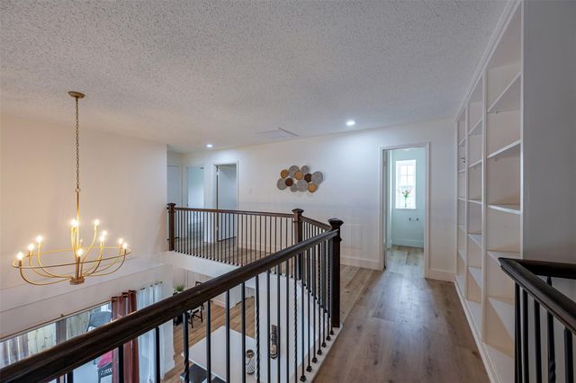 12719 Ashford Knoll Drive, Houston, TX 77082