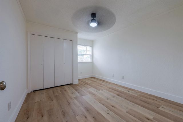 12719 Ashford Knoll Drive, Houston, TX 77082