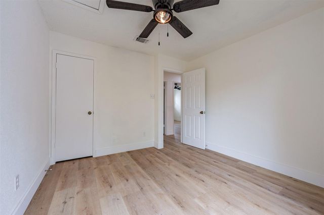 12719 Ashford Knoll Drive, Houston, TX 77082