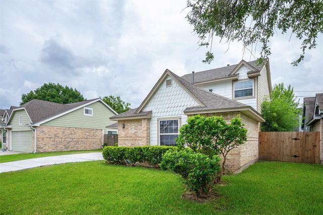12719 Ashford Knoll Drive, Houston, TX 77082