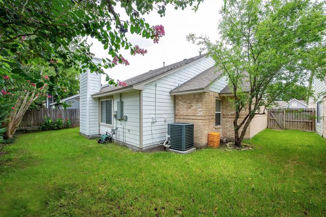 12719 Ashford Knoll Drive, Houston, TX 77082