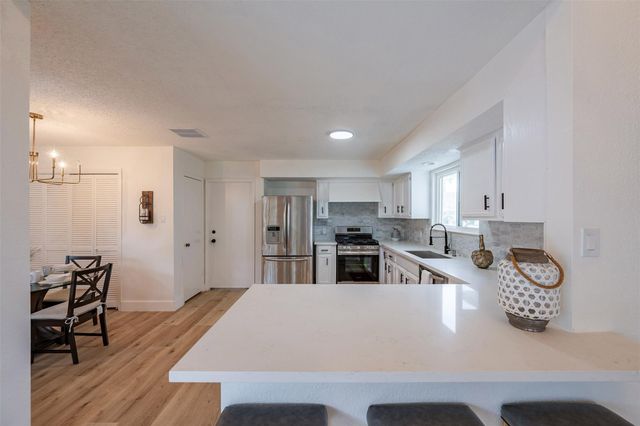 12719 Ashford Knoll Drive, Houston, TX 77082