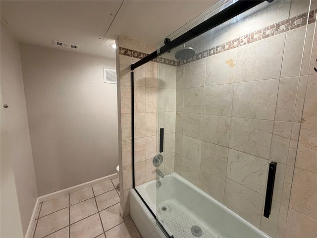 6808 Eastridge Drive D3, Dallas, TX 75231