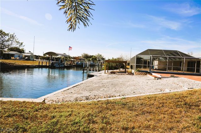 21452 Higgs DR, Port Charlotte, FL 33952