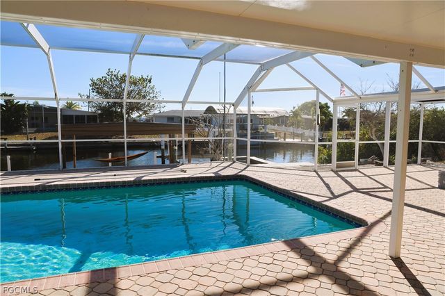 21452 Higgs DR, Port Charlotte, FL 33952