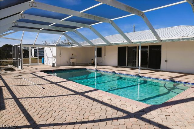 21452 Higgs DR, Port Charlotte, FL 33952