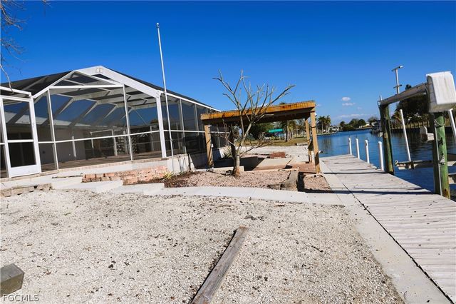 21452 Higgs DR, Port Charlotte, FL 33952