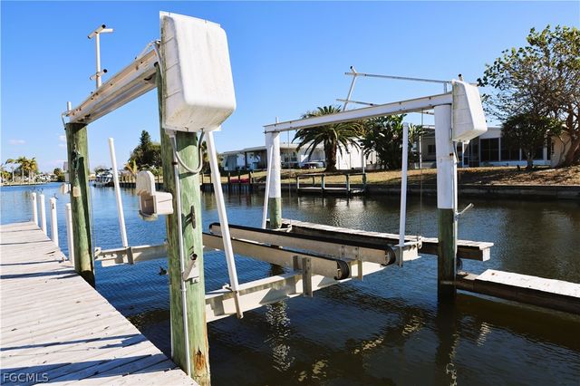 21452 Higgs DR, Port Charlotte, FL 33952