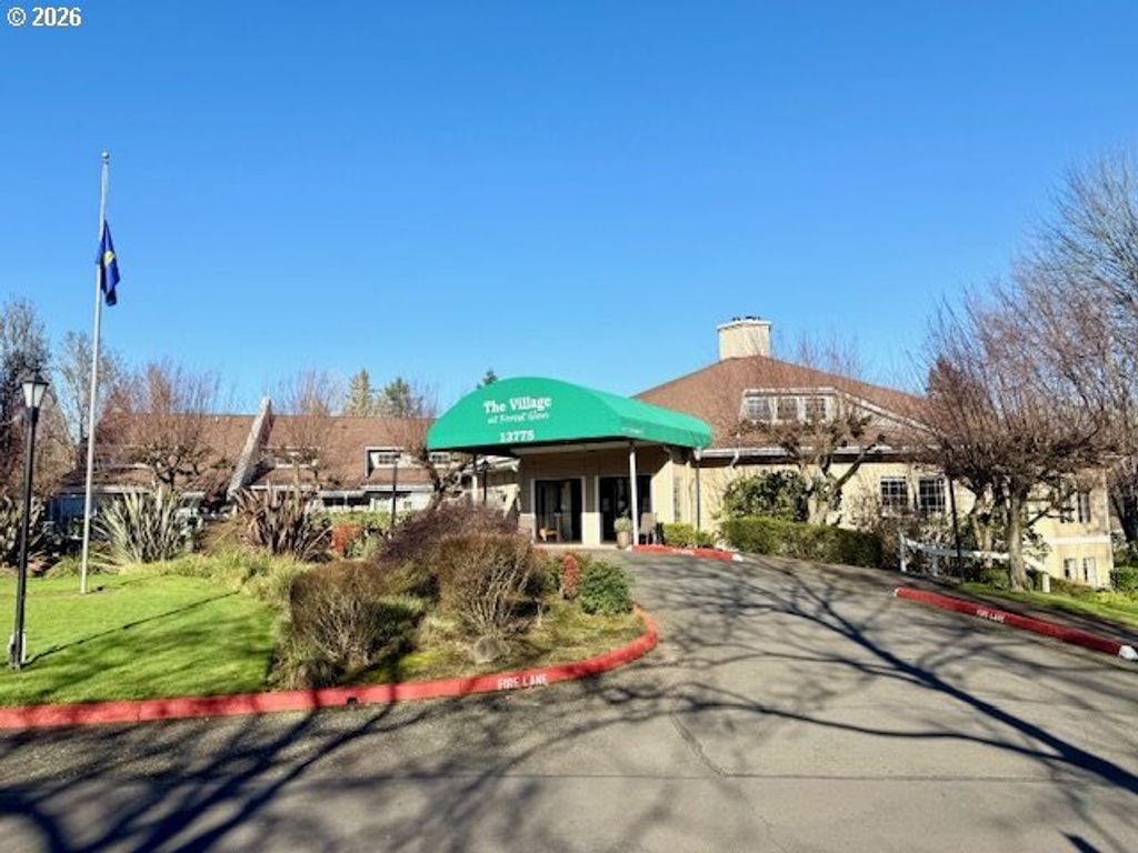 13775 Sw Scholls Ferry Road 317, Beaverton, OR 97008